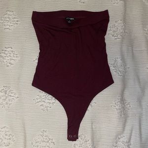 Selling this fashion nova tube top!